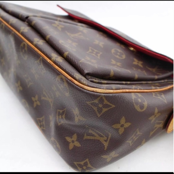 Authentic Louis Vuitton VivaCite GM - Picture 7 of 15